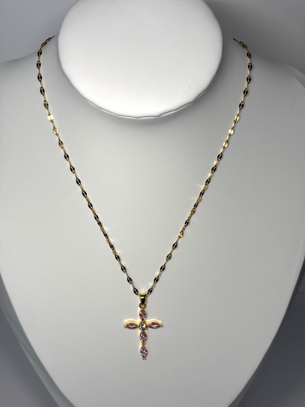 Collier Judith