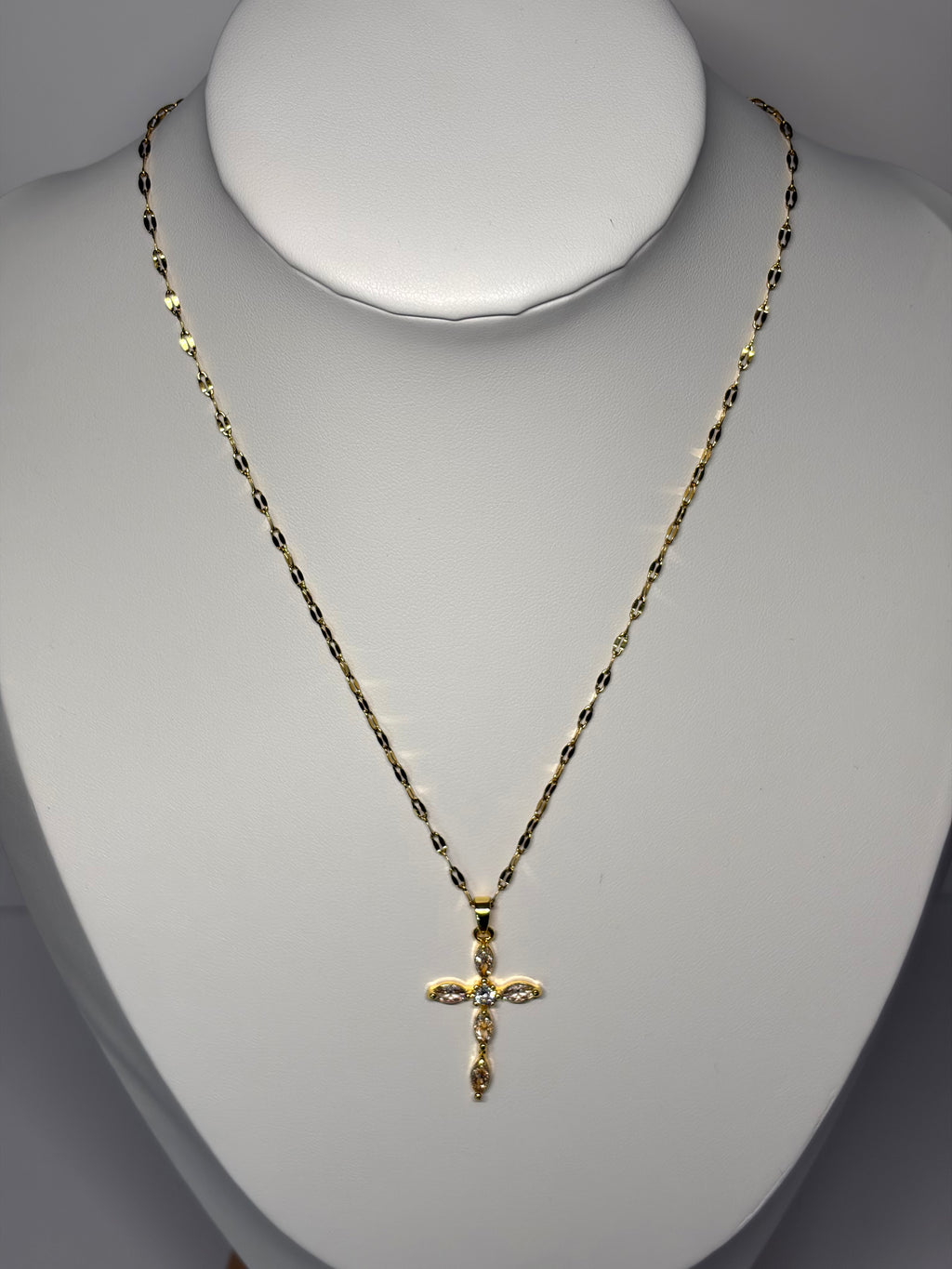 Collier Judith