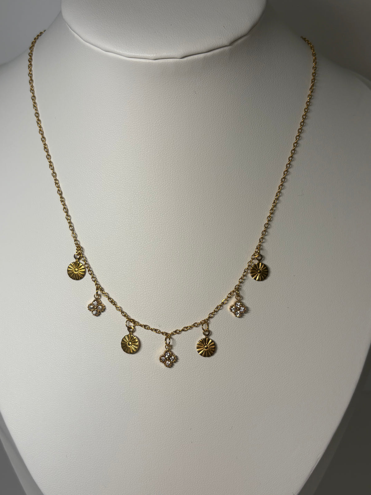Collier Liora