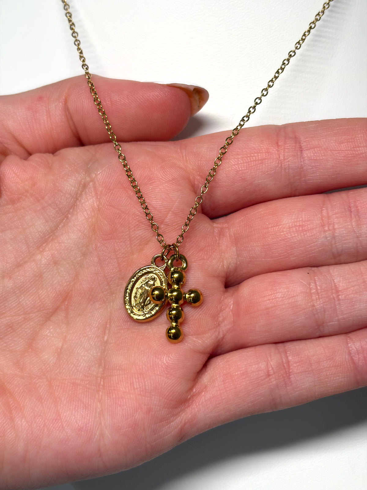 Collier Esther