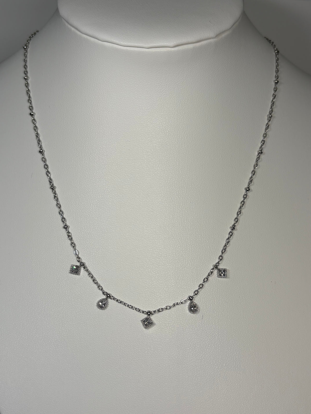 Collier Maya